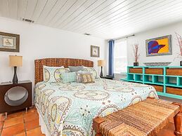 Guiding Light Cottage