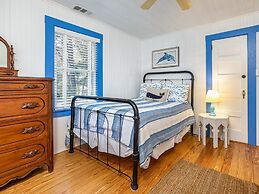 Guiding Light Cottage