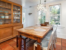 Guiding Light Cottage