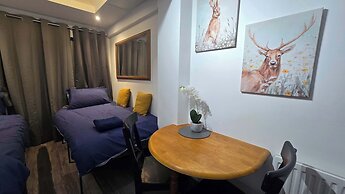 Lopez Home Crawley