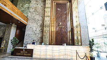 Hotel Leroy Grand