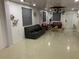 Charming 1-bed House in Georgetown