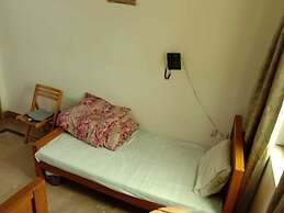 Chinar Guest House