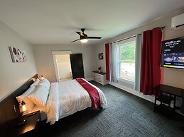 Homestay on Main by Twin Lakes Creamery