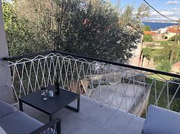 New House in Charming Fisherman Village few Steps From the sea Extra P