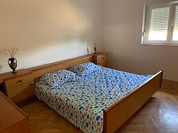 New House in Charming Fisherman Village few Steps From the sea Extra P
