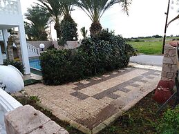 Coral Garden Villa !!