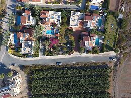 Coral Garden Villa !!