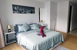 Kata Beach Ozone Superb Fully Equipped Studio Kitchen Washing Machine 