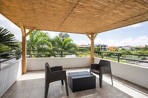 Casa Maria Curacao. Luxury 6 Bedroom Villa Next to Supermarket & Jan T