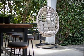 Casa Maria Curacao. Luxury 6 Bedroom Villa Next to Supermarket & Jan T