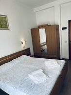 Hotel Sara - 2 Guests Room - n 13