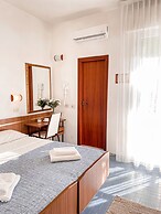 Hotel Sara - 2 Guests Room - n 13