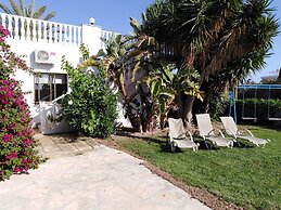 Lovely 7 Bedroom Villa !!