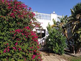 Lovely 7 Bedroom Villa !!