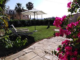 Lovely 7 Bedroom Villa !!