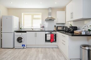 Bedford Hospitalsouth Wing4 Guests3 Bedswifi