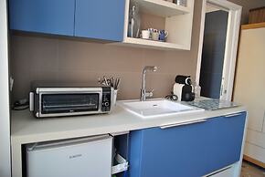 La Bouganville Studio 200 m From the sea