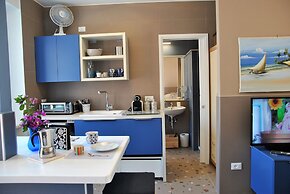 La Bouganville Studio 200 m From the sea