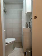 Astrinos Apt Simple, Cosy, Comfortable, Near the Beach