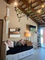 Room in B&B - Casa Belvedere - Complimentary Wifi and Private Parking