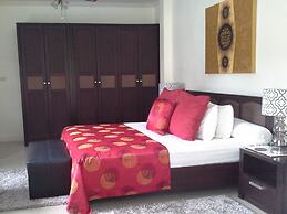 Private Luxurious Salt Water Pool Villa Situated In Peaceful Upmarket 