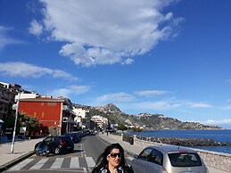 BB Villa Overlooking Sea, Mountain, Coast - Renovated Ancient Winery M