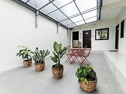 Manzil Anilao Cosy 2 Bedroom Apartment U2