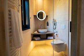 Loft Eco Luxe Lodge in the Heart of Nature for 2 People by the Lake 6