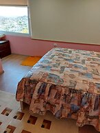 Free Mini Pool Jacuzzi Airport House - up to 8 People