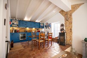 Charming Country House in the Alrgarve Countryside