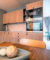 Luxury Tree Loft Tree Cabin for 4 People 4