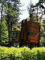 Luxury Tree Loft Tree Cabin for 4 People 4
