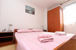 Miriana Studio With Balcony