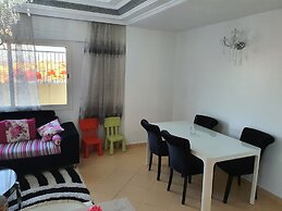 Familiar Luxury Apartment