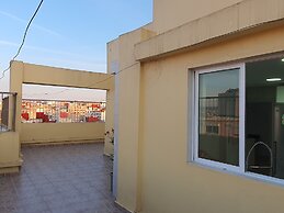 Familiar Luxury Apartment