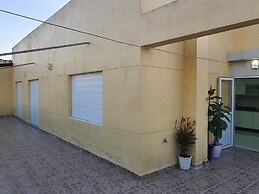 Familiar Luxury Apartment