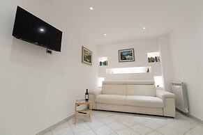 Casa Elia: Locazione Breve