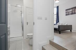 1 Bedroom Apartment With Wifi and Parking