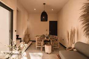 Deep in the Jungle House