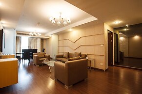 7D - 3 Bedroom Downtown Apartment With Shared Pool