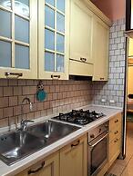 Panoramic Apartment With Vesuvius View