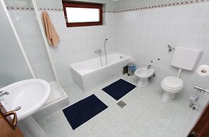 Ambienti Comfort Two-bedroom Apartment