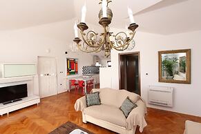 Ambienti Comfort Two-bedroom Apartment