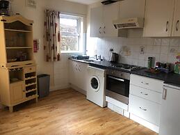 Erneside Townhouses 3 Bedroom Self-catering Holiday Rentals Near River