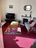 Erneside Townhouses 3 Bedroom Self-catering Holiday Rentals Near River