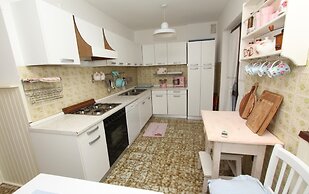 Apollonio Comfort Two-bedroom Apartment