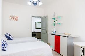 Air-conditioned Villa 300 Meters From Porto Cesareo Beach With Parking