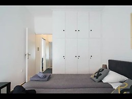 A.b.l One Metro Katehaki Athens