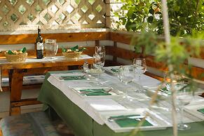 Room-cosy and Modern Family Apartment fo